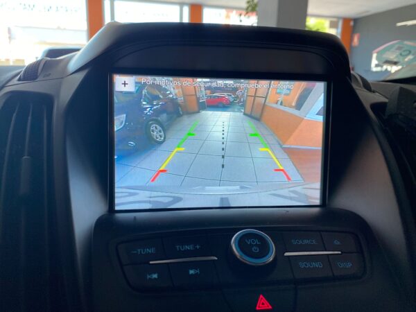 FORD - Kuga 2.0 TDCi 110kW 4x2 ASS STLine - Imagen 14