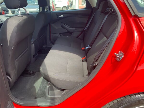 FORD - Focus 1.5 TDCi E6 120cv Trend - Imagen 10