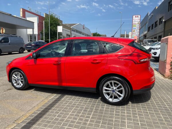 FORD - Focus 1.5 TDCi E6 120cv Trend - Imagen 3