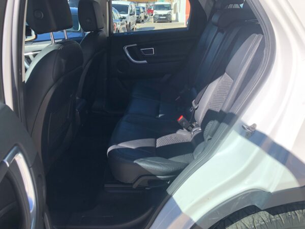 LAND-ROVER - Discovery Sport 2.0L TD4 110kW 150CV 4x4 HSE - Imagen 13