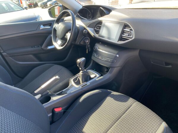 PEUGEOT - 308 5p Style PureTech 130 SS 6 Vel. - Imagen 12
