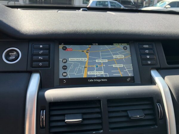 LAND-ROVER - Discovery Sport 2.0L TD4 110kW 150CV 4x4 HSE - Imagen 9