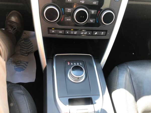 LAND-ROVER - Discovery Sport 2.0L TD4 110kW 150CV 4x4 HSE - Imagen 11