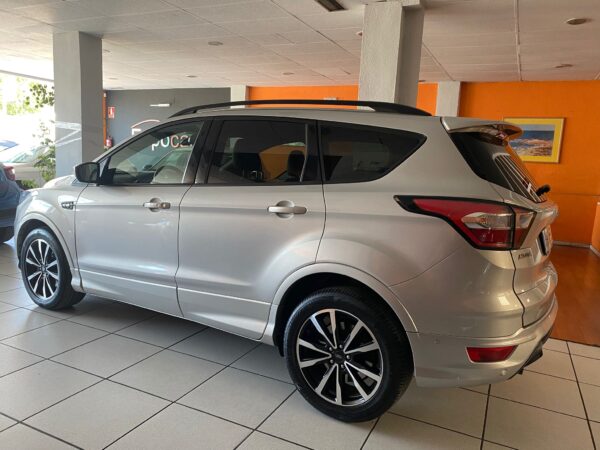 FORD - Kuga 2.0 TDCi 110kW 4x2 ASS STLine - Imagen 3