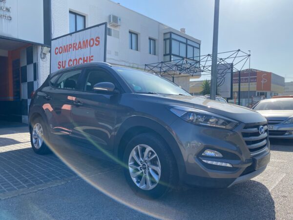 HYUNDAI TUCSON 1.7 CRDi 85kW 115CV BD Klass Nav 4x2 - Imagen 5