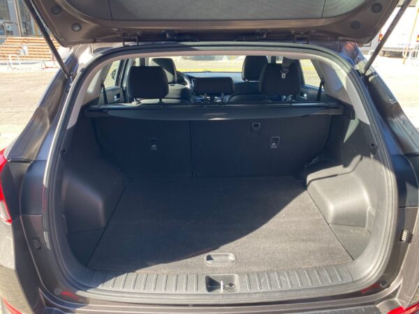 HYUNDAI TUCSON 1.7 CRDi 85kW 115CV BD Klass Nav 4x2 - Imagen 15