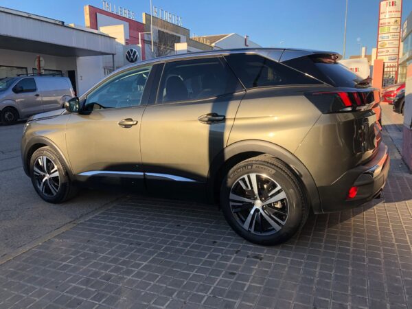 PEUGEOT 3008 1.2 PureTech 96KW 130CV SS Allure - Imagen 3