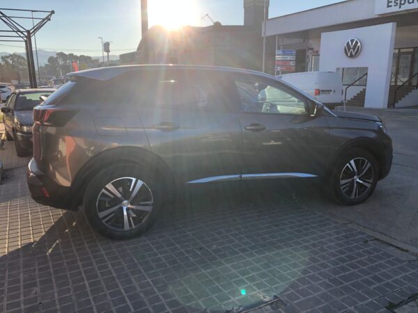 PEUGEOT 3008 1.2 PureTech 96KW 130CV SS Allure - Imagen 4