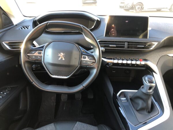 PEUGEOT 3008 1.2 PureTech 96KW 130CV SS Allure - Imagen 6