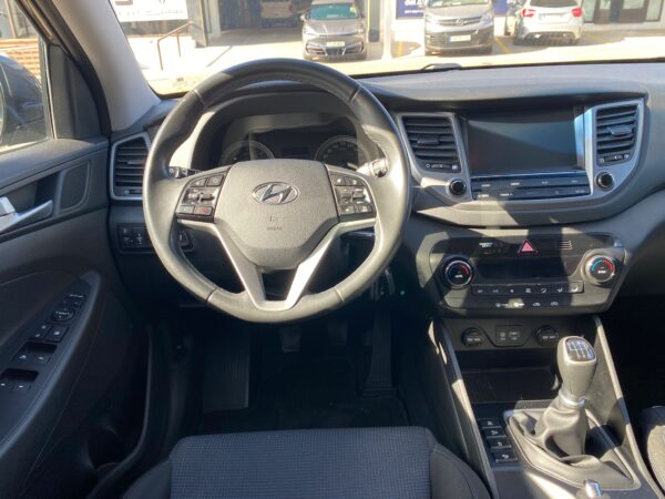 HYUNDAI TUCSON 1.7 CRDi 85kW 115CV BD Klass Nav 4x2 - Imagen 6