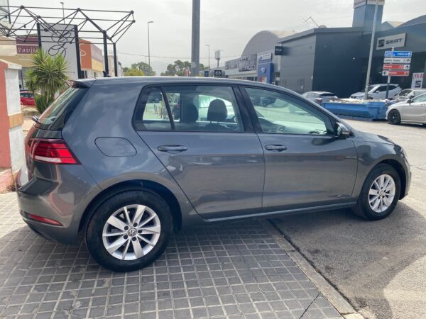 VOLKSWAGEN Golf Advance 1.0 TSI 81kW 110CV - Imagen 4