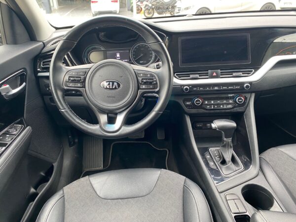 KIA Niro 1.6 GDi HEV 104kW 141CV Drive - Imagen 6