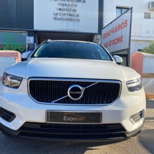 VOLVO XC40 2.0 D3 Momentum Auto
