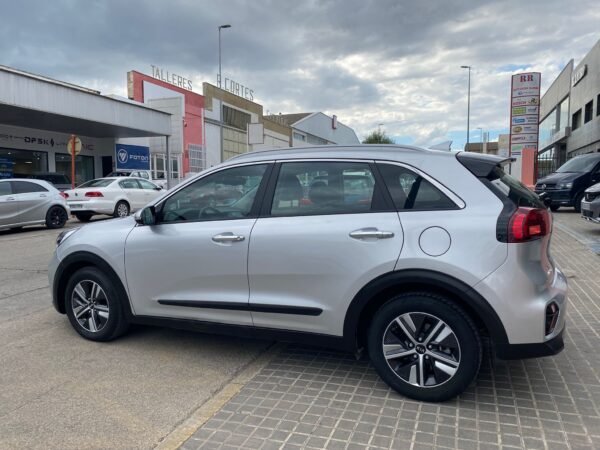 KIA Niro 1.6 GDi HEV 104kW 141CV Drive - Imagen 3