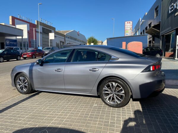 PEUGEOT 508 Allure BlueHDi 96kW 130 SS EAT8 - Imagen 3