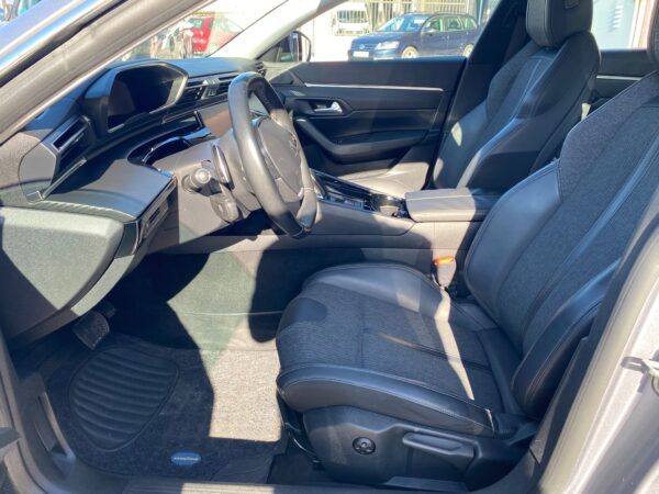PEUGEOT 508 Allure BlueHDi 96kW 130 SS EAT8 - Imagen 7