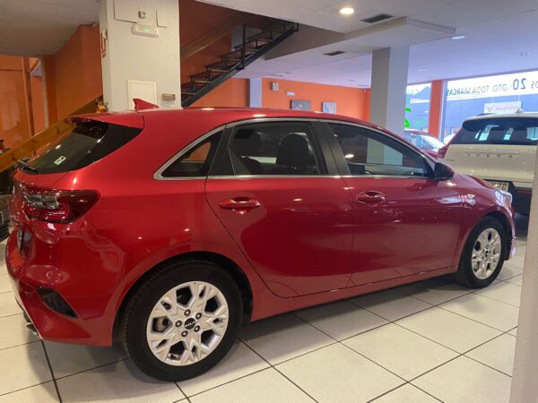 KIA ceed 1.0 TGDi 88kW 120CV Drive - Imagen 4