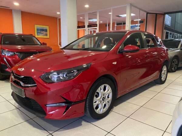 KIA ceed 1.0 TGDi 88kW 120CV Drive - Imagen 2