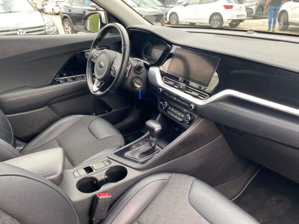 KIA Niro 1.6 GDi HEV 104kW 141CV Drive - Imagen 13
