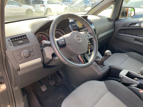 OPEL Zafira 1.7 CDTi 110 CV Family - Imagen 8
