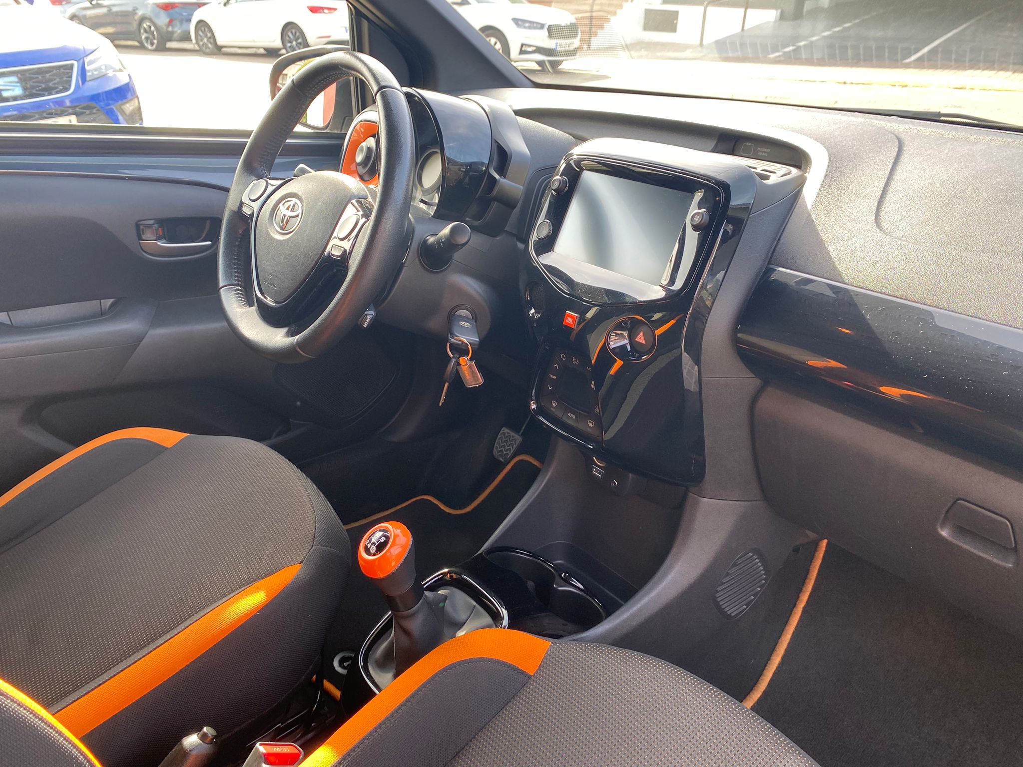 TOYOTA Aygo 1.0 70 xcite JBL - Imagen 12