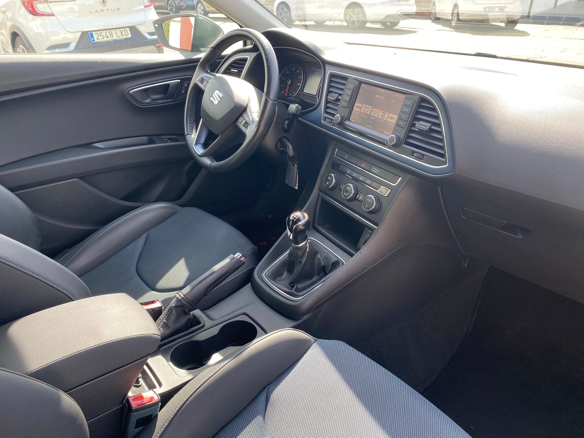 SEAT León 1.4 TSI 125cv StSp Style Connect - Imagen 8