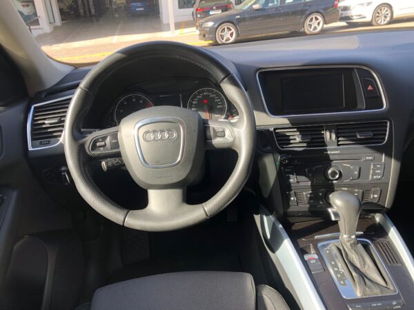 AUDI Q5 2.0 TFSI 211cv quattro S tronic - Imagen 6
