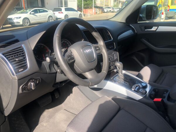 AUDI Q5 2.0 TFSI 211cv quattro S tronic - Imagen 8