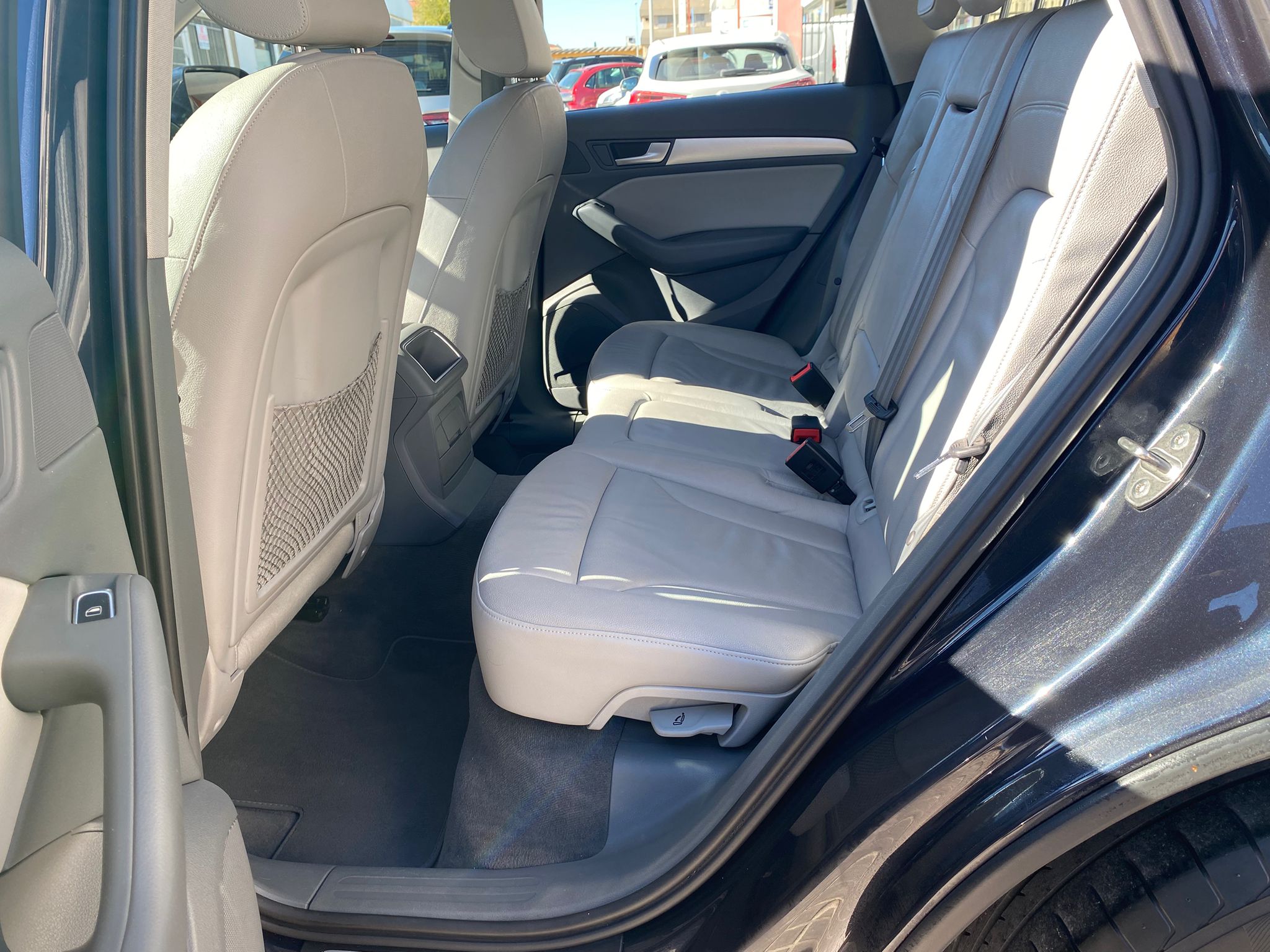 AUDI Q5 2.0 TDI 150cv Ambition - Imagen 11