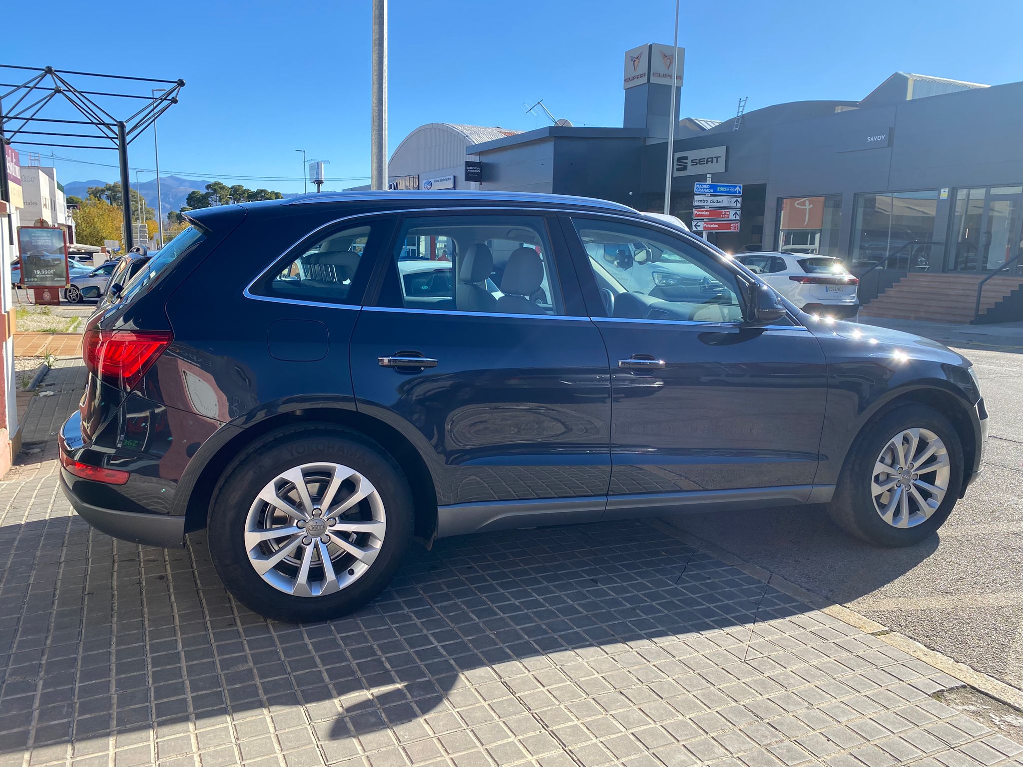 AUDI Q5 2.0 TDI 150cv Ambition - Imagen 4