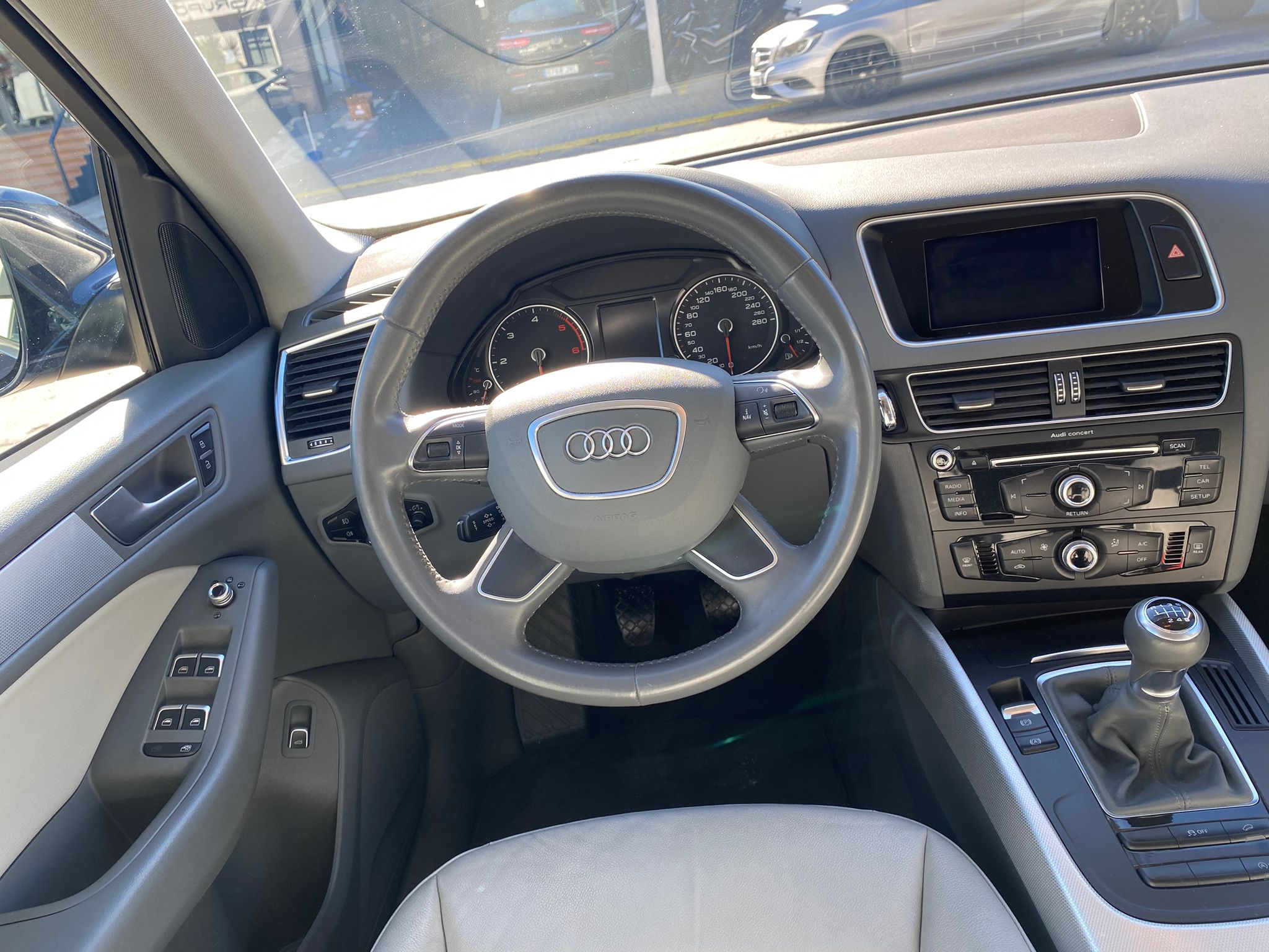 AUDI Q5 2.0 TDI 150cv Ambition - Imagen 6