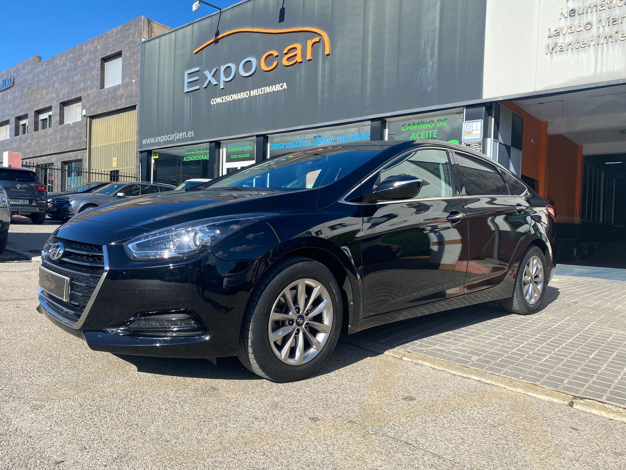 HYUNDAI i40 1.7 CRDi 85kW 115CV BlueDrive Tecno - Imagen 5