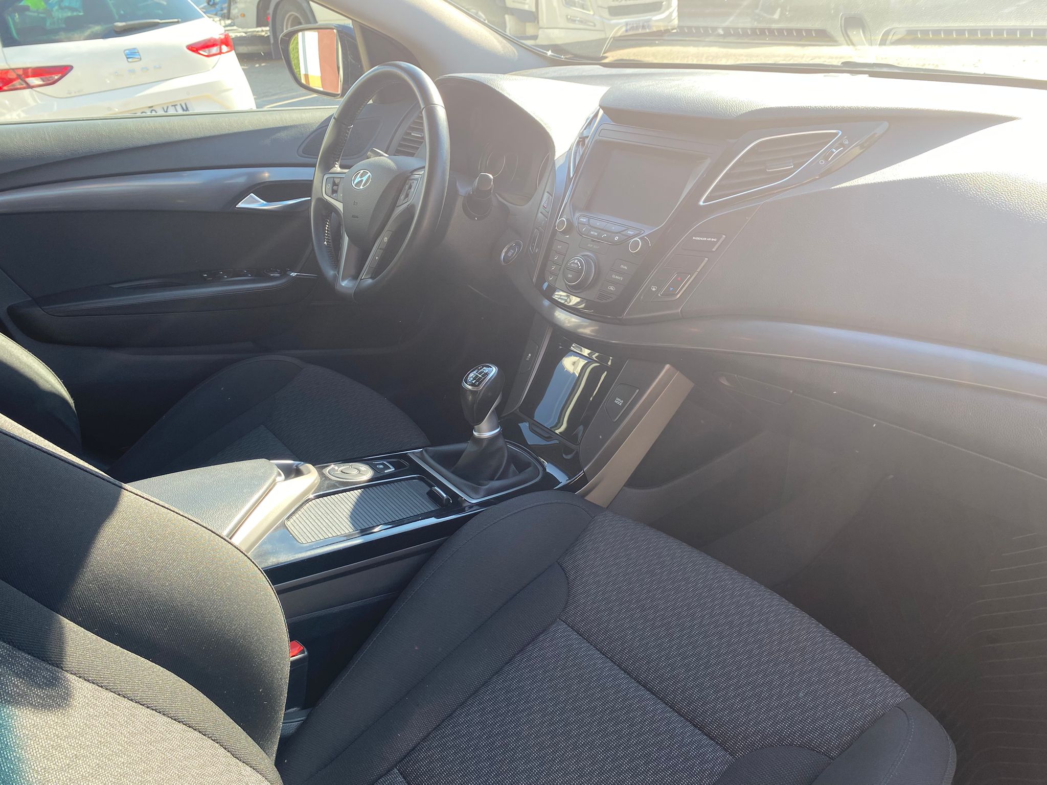 HYUNDAI i40 1.7 CRDi 85kW 115CV BlueDrive Tecno - Imagen 13