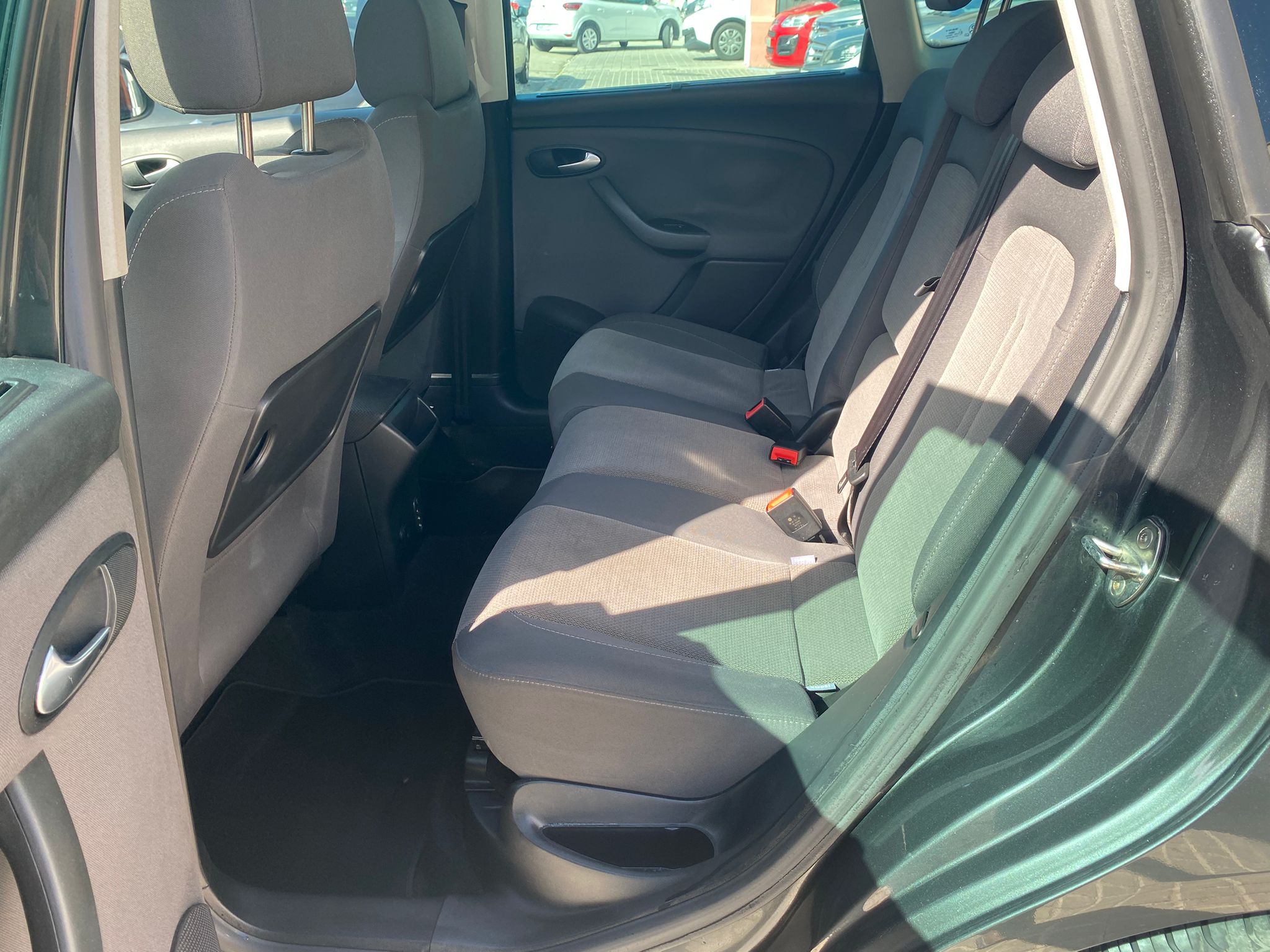 SEAT Altea XL 1.6 TDI 105cv EEcomotive Style - Imagen 11