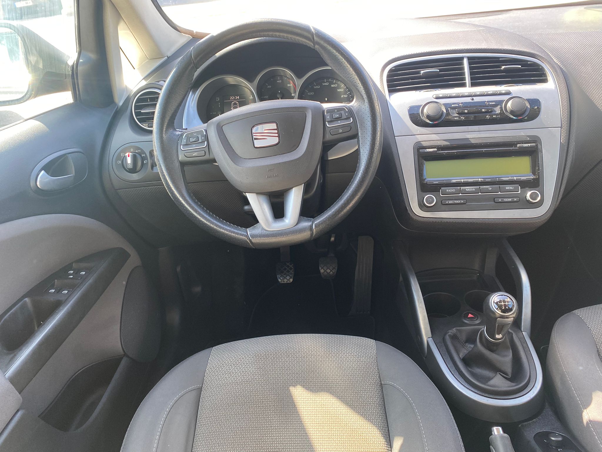 SEAT Altea XL 1.6 TDI 105cv EEcomotive Style - Imagen 6