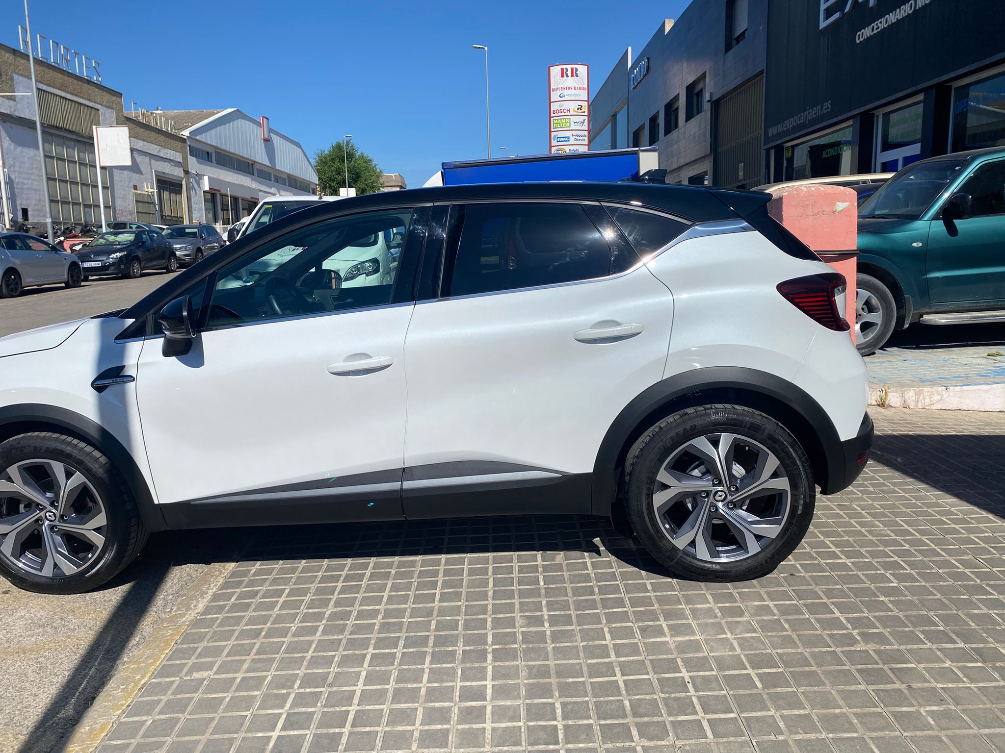 RENAULT Captur RS Line TCe 160 EDC - Imagen 3