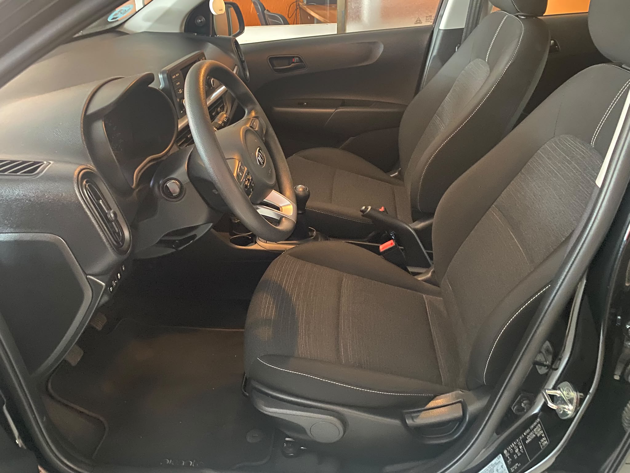 KIA Picanto 1.0 CVVT 49kW Concept Pack Comfort - Imagen 6