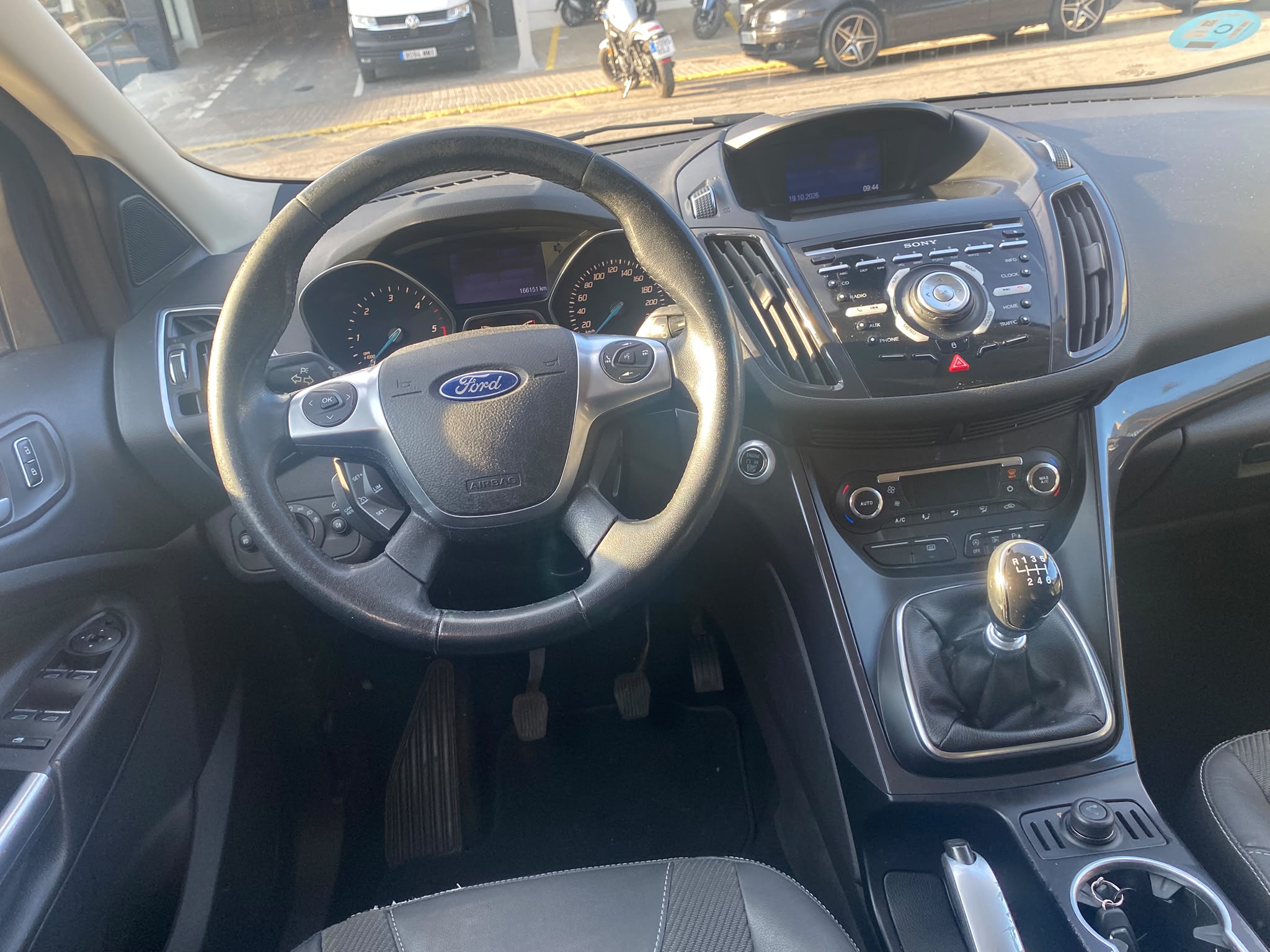 FORD Kuga 2.0 TDCi 120 4x2 Titanium - Imagen 6